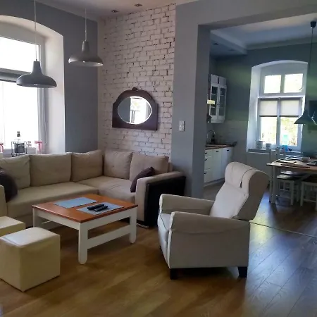 Apartament W Centrum W Zabytkowej Kamienicy *